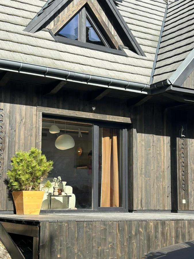 Chalet V11 By 11 Folk & Design *