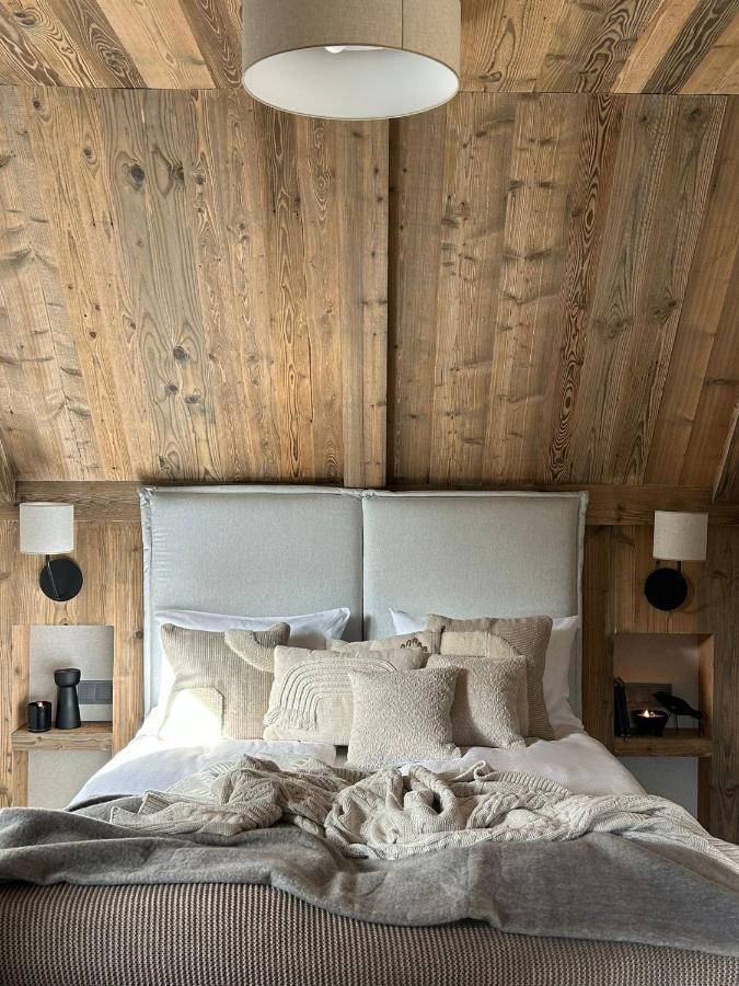V11 By 11 Folk & Design Chalet
