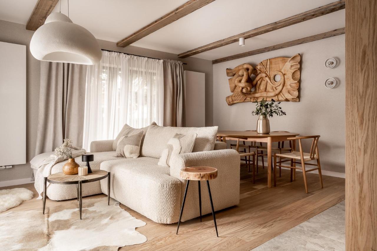 Chalet V11 By 11 Folk & Design *